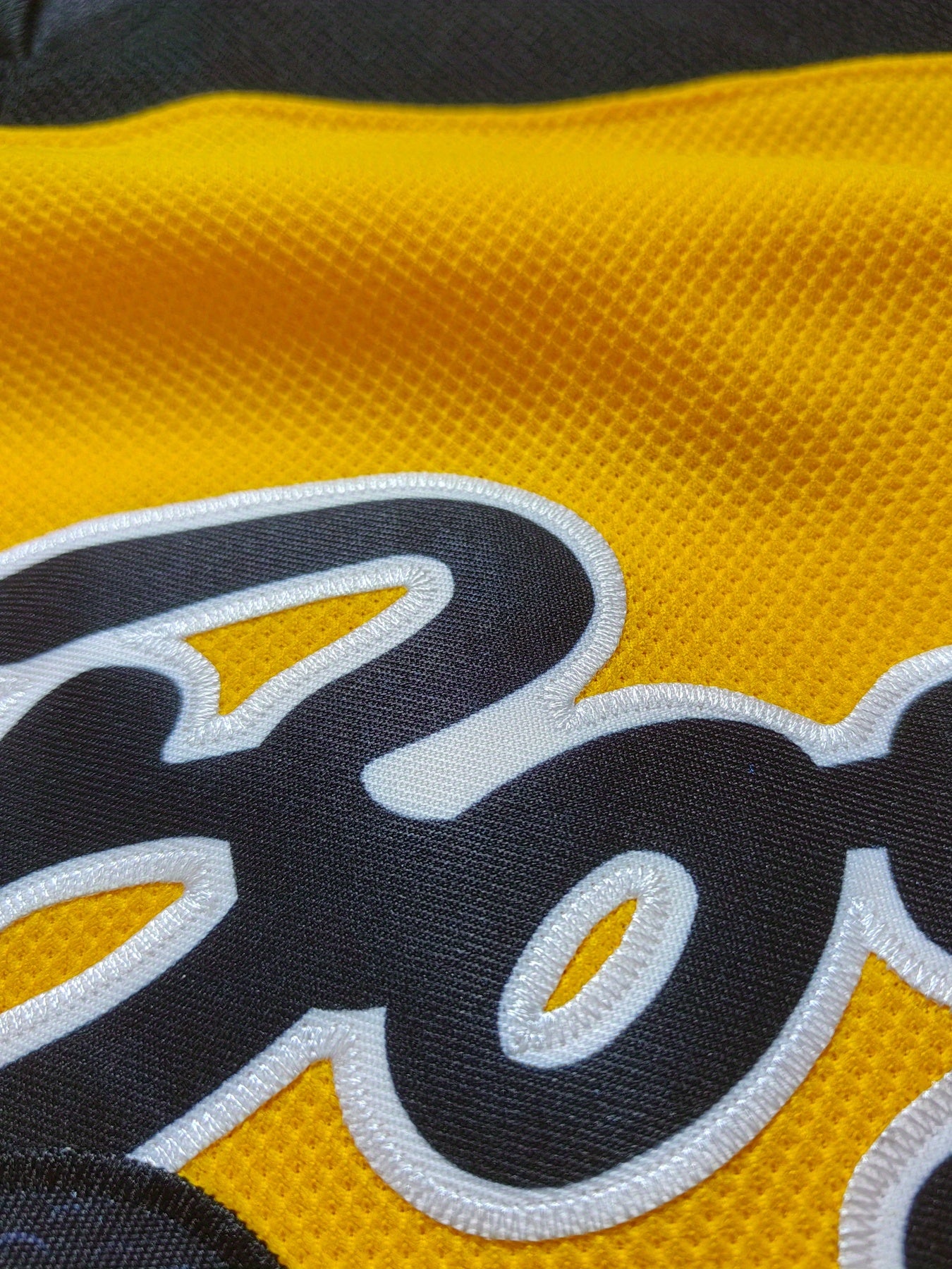 Men's #72 Yellow & Black Ice Hockey Jersey - V-Neck, Short Sleeve, Breathable Sports Uniform for Training & Competition, Polyester, Machine Washable