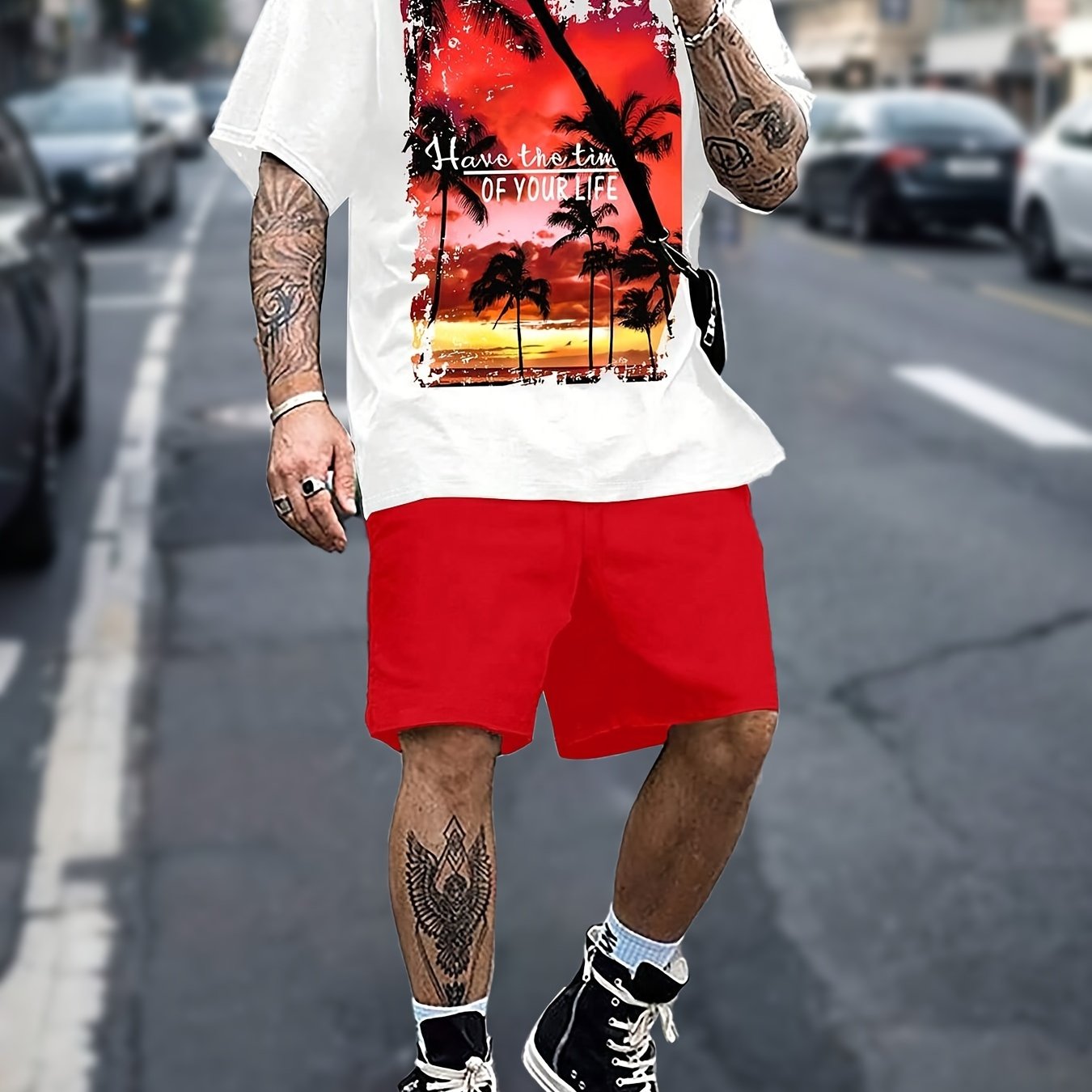 2pcs Comfortable Men's Casual Round Neck Short Sleeve Tee & Drawstring Shorts Set: Tropical Coconut Tree Print - Perfect for Summer, Beach Vacations & Home Wear