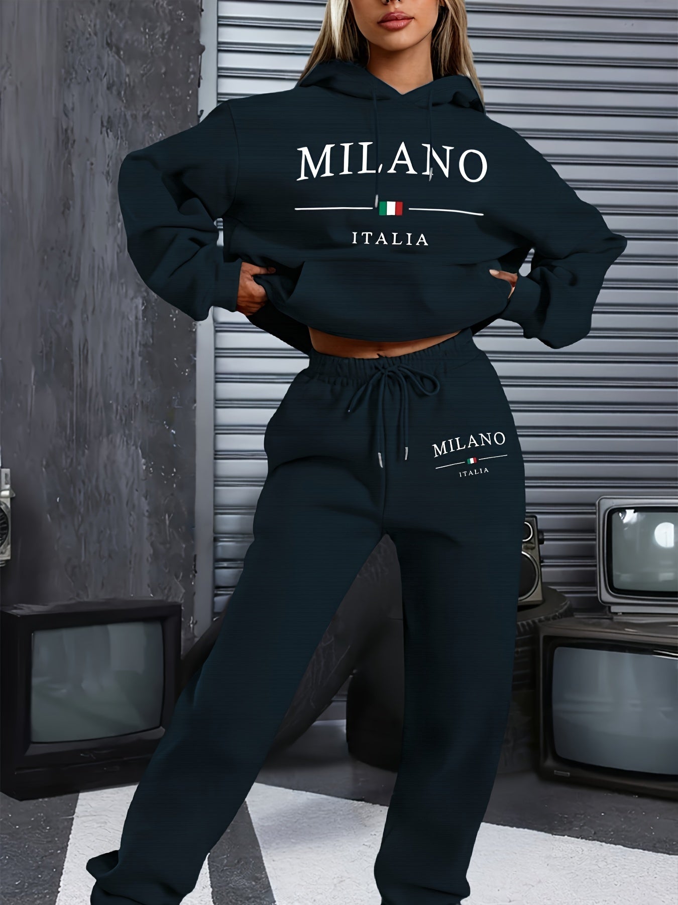 2024 Autumn And Winter Fashion Milan-Themed New Women'S Hooded Sweatshirt And Long Pants Set with a Hooded Long-Sleeve Casual Top.