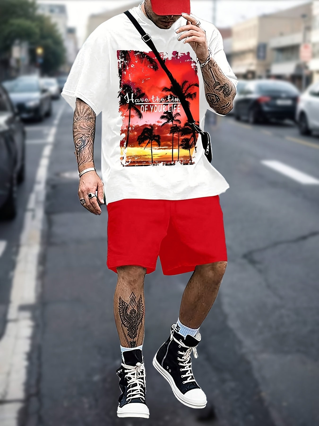 2pcs Comfortable Men's Casual Round Neck Short Sleeve Tee & Drawstring Shorts Set: Tropical Coconut Tree Print - Perfect for Summer, Beach Vacations & Home Wear