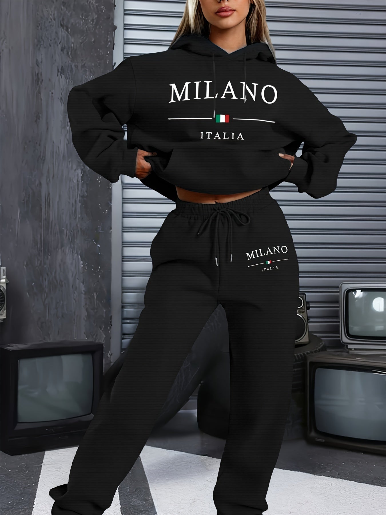 2024 Autumn And Winter Fashion Milan-Themed New Women'S Hooded Sweatshirt And Long Pants Set with a Hooded Long-Sleeve Casual Top.