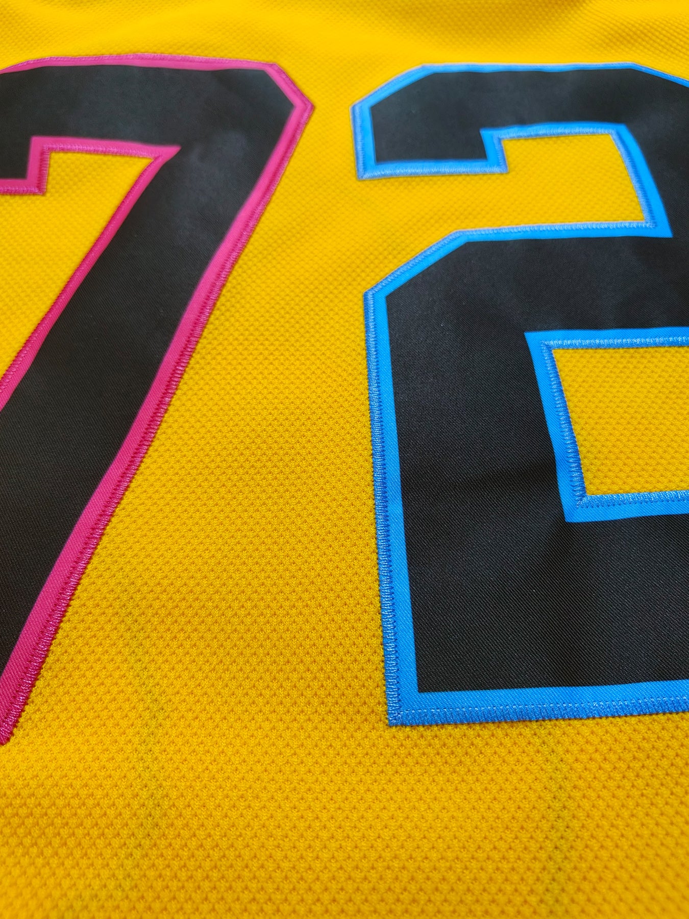 Men's #72 Yellow & Black Ice Hockey Jersey - V-Neck, Short Sleeve, Breathable Sports Uniform for Training & Competition, Polyester, Machine Washable